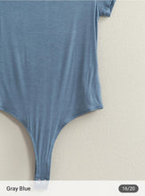 Load image into Gallery viewer, Seamless Bodysuit (2 Colors)
